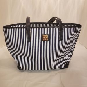 Dooney and Burke 1975 shoulder bag